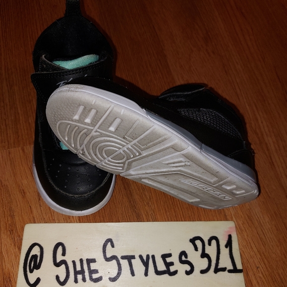 Unisex Jordan Flights - Picture 2 of 5